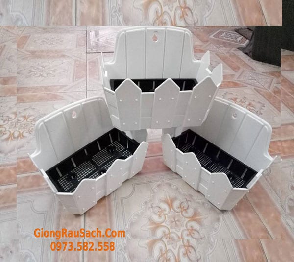 Chậu Hoa Ốp Tường Kiểu Hàng Rào